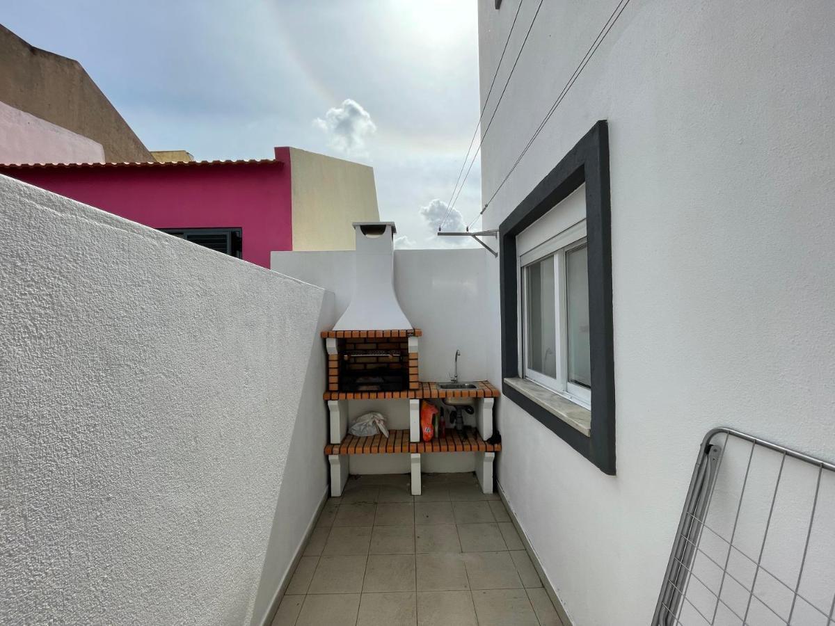 דירות בריירו Happy House Barreiro מראה חיצוני תמונה